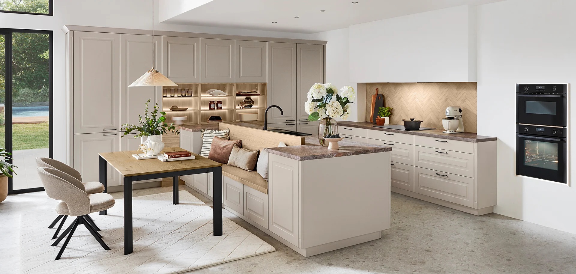 Cashmere German Shaker kitchen with slim framed doors